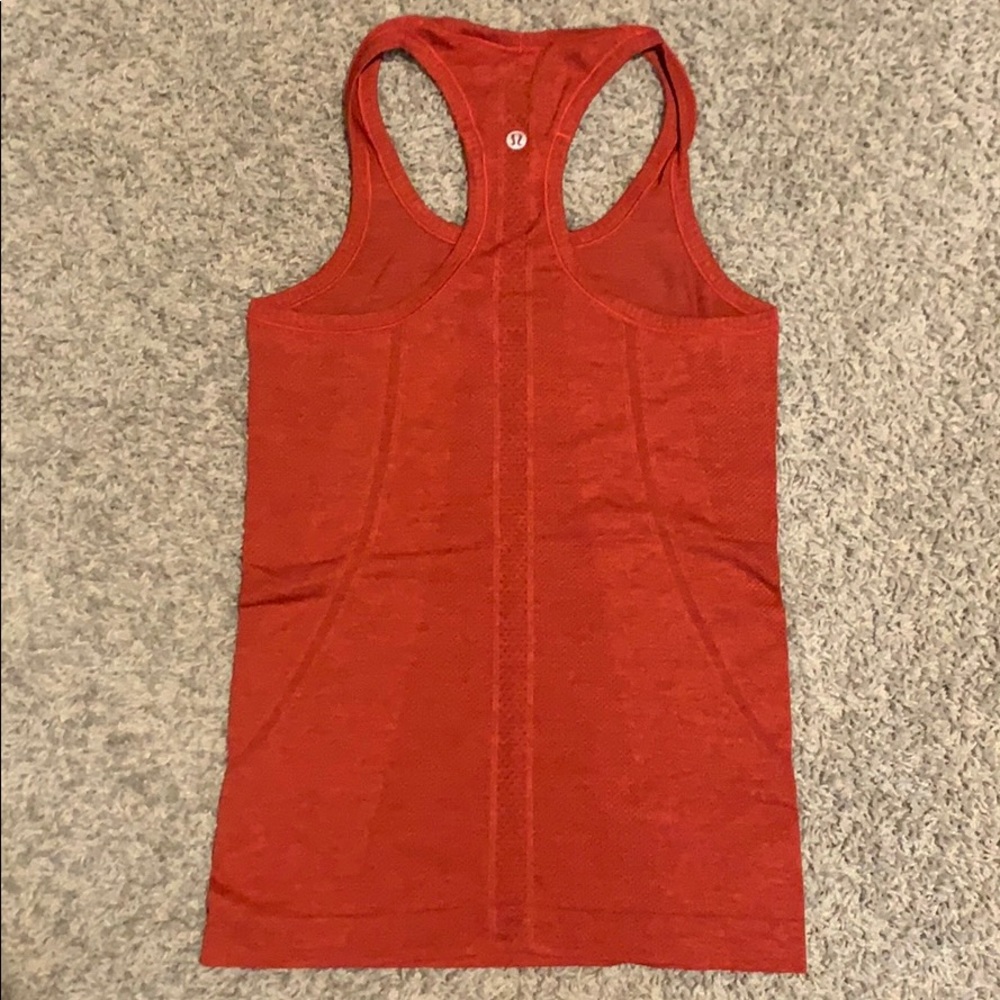 Lululemon Swiftly tank